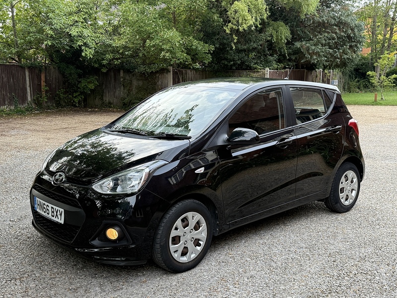 Hyundai i10 1.2 SE Hatchback 5dr Petrol Manual Euro 5 (87 ps) - U10003080