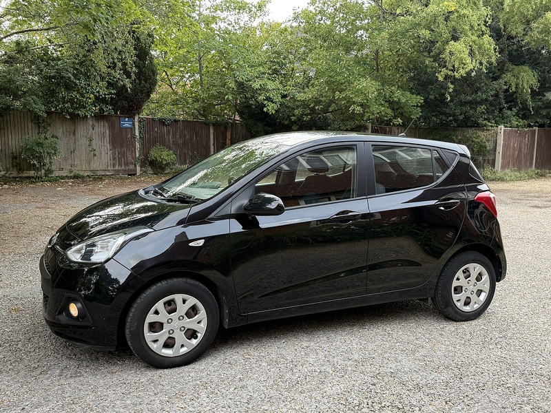 Hyundai i10 1.2 SE Hatchback 5dr Petrol Manual Euro 5 (87 ps) - U10003080