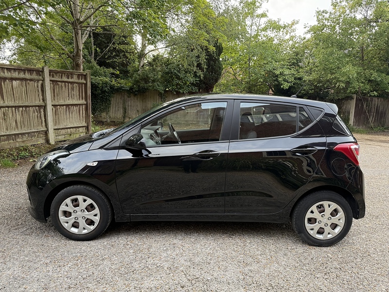 Hyundai i10 1.2 SE Hatchback 5dr Petrol Manual Euro 5 (87 ps) - U10003080