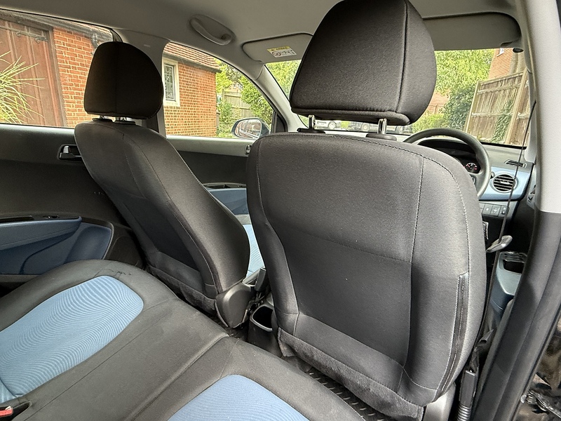 Hyundai i10 1.2 SE Hatchback 5dr Petrol Manual Euro 5 (87 ps) - U10003080