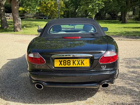 Jaguar XK8 4.0 Convertible 2dr Petrol Automatic (284 g/km, 290 bhp) - U10003091