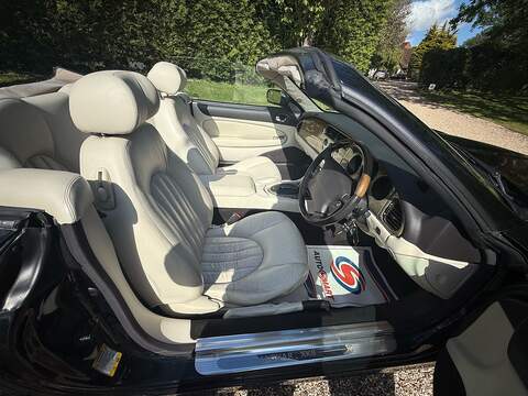 Jaguar XK8 4.0 Convertible 2dr Petrol Automatic (284 g/km, 290 bhp) - U10003091