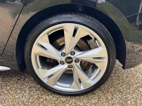 Audi S3 2.0 TFSI Sportback 5dr Petrol S Tronic quattro Euro 6 (s/s) (310 ps) - U10003096