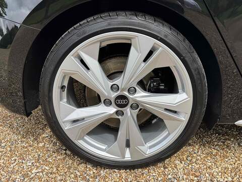Audi S3 2.0 TFSI Sportback 5dr Petrol S Tronic quattro Euro 6 (s/s) (310 ps) - U10003096