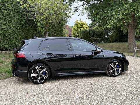 Volkswagen Golf 2.0 TSI R Hatchback 5dr Petrol DSG 4Motion Euro 6 (s/s) (320 ps) - U10003100