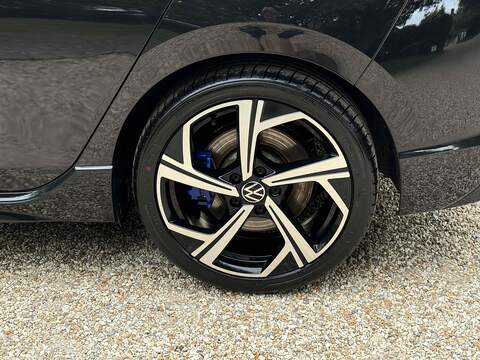 Volkswagen Golf 2.0 TSI R Hatchback 5dr Petrol DSG 4Motion Euro 6 (s/s) (320 ps) - U10003100