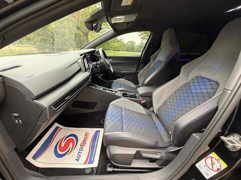 Volkswagen Golf 2.0 TSI R Hatchback 5dr Petrol DSG 4Motion Euro 6 (s/s) (320 ps) - U10003100