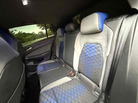 Volkswagen Golf 2.0 TSI R Hatchback 5dr Petrol DSG 4Motion Euro 6 (s/s) (320 ps) - U10003100