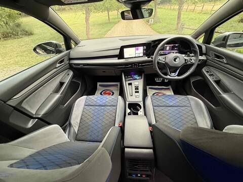 Volkswagen Golf 2.0 TSI R Hatchback 5dr Petrol DSG 4Motion Euro 6 (s/s) (320 ps) - U10003100