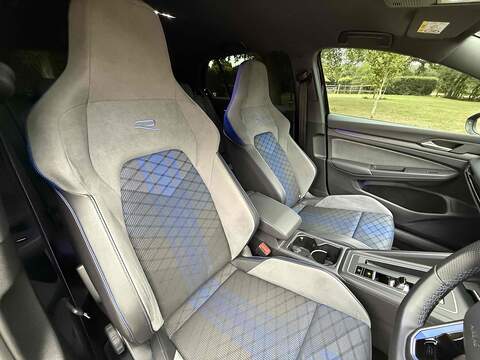 Volkswagen Golf 2.0 TSI R Hatchback 5dr Petrol DSG 4Motion Euro 6 (s/s) (320 ps) - U10003100