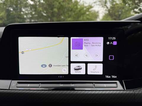 Volkswagen Golf 2.0 TSI R Hatchback 5dr Petrol DSG 4Motion Euro 6 (s/s) (320 ps) - U10003100