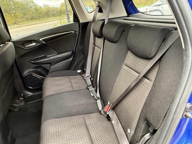 Honda Jazz 1.3 i-VTEC EX Hatchback 5dr Petrol Manual Euro 6 (s/s) (102 ps) - U10003102