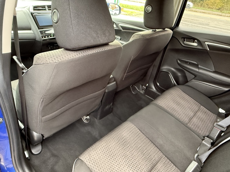 Honda Jazz 1.3 i-VTEC EX Hatchback 5dr Petrol Manual Euro 6 (s/s) (102 ps) - U10003102