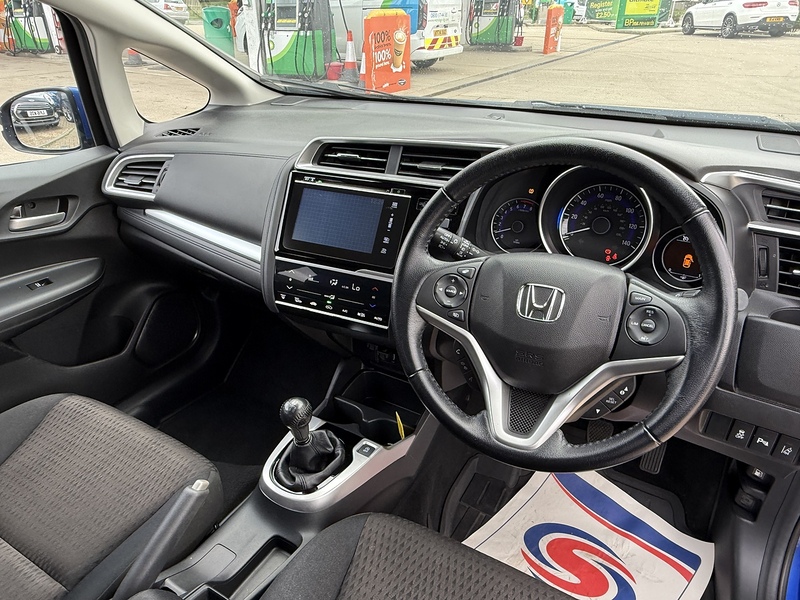 Honda Jazz 1.3 i-VTEC EX Hatchback 5dr Petrol Manual Euro 6 (s/s) (102 ps) - U10003102