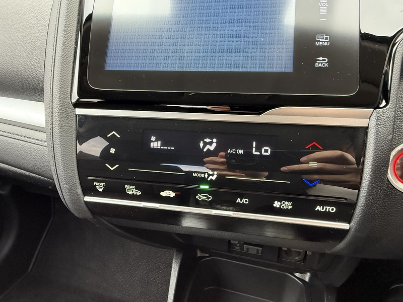 Honda Jazz 1.3 i-VTEC EX Hatchback 5dr Petrol Manual Euro 6 (s/s) (102 ps) - U10003102