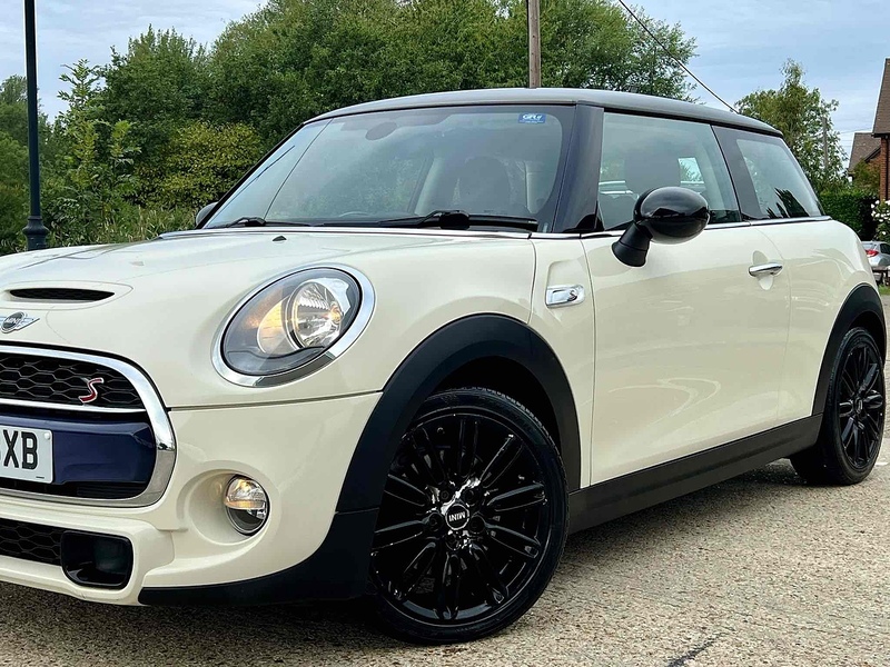 MINI Hatch 2.0 Cooper S Hatchback 3dr Petrol Manual Euro 6 (s/s) (192 ps) - U10003108