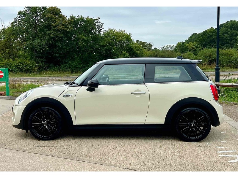 MINI Hatch 2.0 Cooper S Hatchback 3dr Petrol Manual Euro 6 (s/s) (192 ps) - U10003108