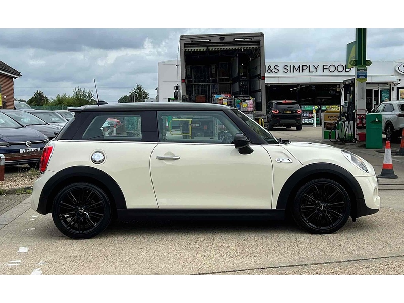 MINI Hatch 2.0 Cooper S Hatchback 3dr Petrol Manual Euro 6 (s/s) (192 ps) - U10003108
