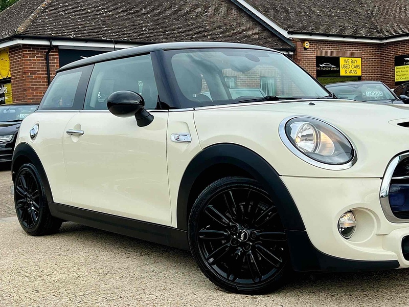 MINI Hatch 2.0 Cooper S Hatchback 3dr Petrol Manual Euro 6 (s/s) (192 ps) - U10003108