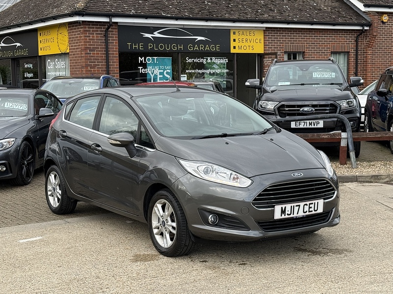 Ford Fiesta 1.25 Zetec Hatchback 5dr Petrol Manual Euro 6 (82 ps) - U10003111
