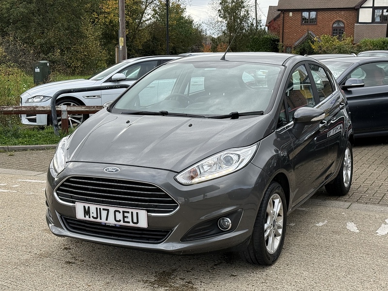 Ford Fiesta 1.25 Zetec Hatchback 5dr Petrol Manual Euro 6 (82 ps) - U10003111