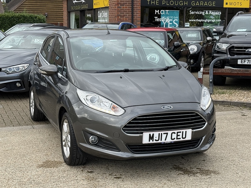 Ford Fiesta 1.25 Zetec Hatchback 5dr Petrol Manual Euro 6 (82 ps) - U10003111