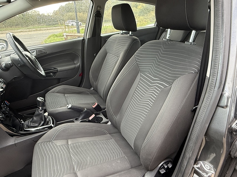 Ford Fiesta 1.25 Zetec Hatchback 5dr Petrol Manual Euro 6 (82 ps) - U10003111