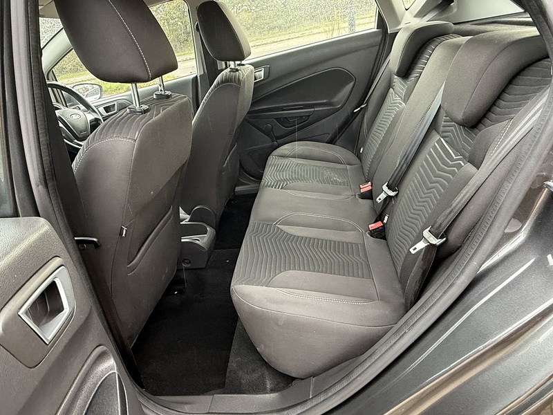 Ford Fiesta 1.25 Zetec Hatchback 5dr Petrol Manual Euro 6 (82 ps) - U10003111