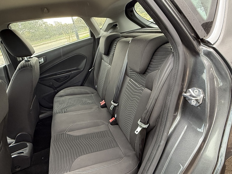 Ford Fiesta 1.25 Zetec Hatchback 5dr Petrol Manual Euro 6 (82 ps) - U10003111