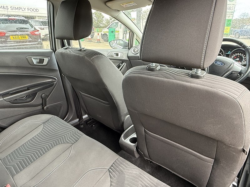 Ford Fiesta 1.25 Zetec Hatchback 5dr Petrol Manual Euro 6 (82 ps) - U10003111