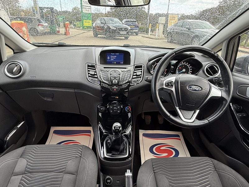 Ford Fiesta 1.25 Zetec Hatchback 5dr Petrol Manual Euro 6 (82 ps) - U10003111