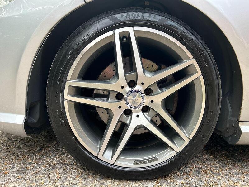 Mercedes-Benz E Class 3.0 E350 CDI V6 BlueEfficiency Sport Edition 125 G-Tronic+ Euro 5 5dr - U10003112