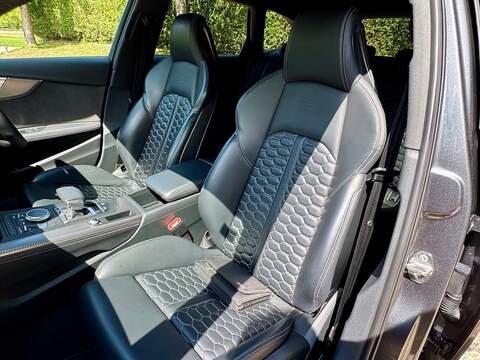 Audi RS4 Avant RS4 Avant Estate 2 Automatic Petrol - U10003113