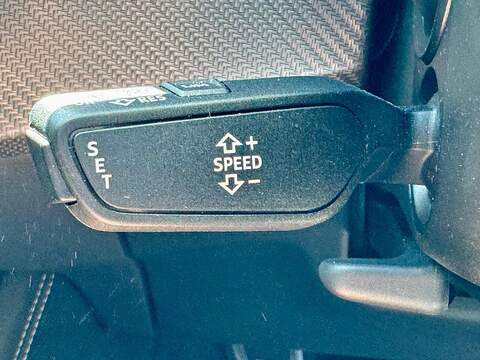 Audi RS4 Avant RS4 Avant Estate 2 Automatic Petrol - U10003113