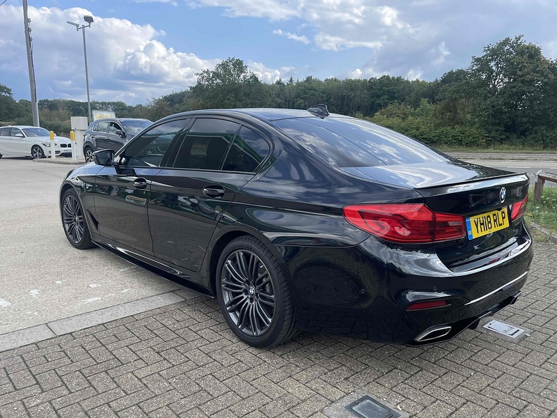 BMW 5 Series 2.0 520d M Sport Auto Euro 6 (s/s) 4dr - U10003114