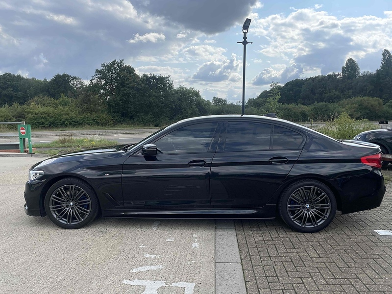 BMW 5 Series 2.0 520d M Sport Auto Euro 6 (s/s) 4dr - U10003114