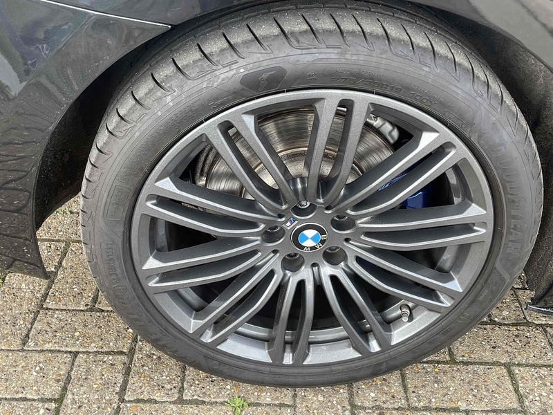 BMW 5 Series 2.0 520d M Sport Auto Euro 6 (s/s) 4dr - U10003114