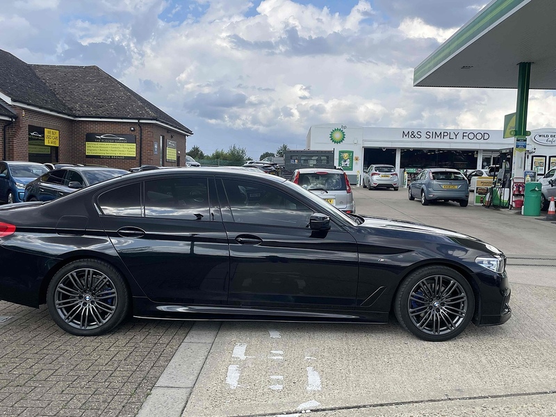 BMW 5 Series 2.0 520d M Sport Auto Euro 6 (s/s) 4dr - U10003114