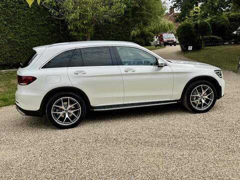 Mercedes-Benz GLC 2.0 GLC300 MHEV AMG Line (Premium Plus) SUV 5dr Petrol G-Tronic+ 4MATIC Euro 6 (s/s) (272 ps) - U10003116