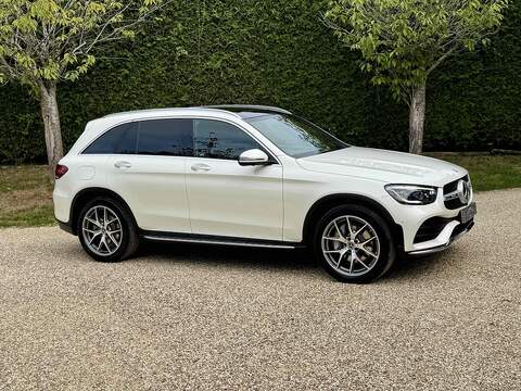 Mercedes-Benz GLC 2.0 GLC300 MHEV AMG Line (Premium Plus) SUV 5dr Petrol G-Tronic+ 4MATIC Euro 6 (s/s) (272 ps) - U10003116