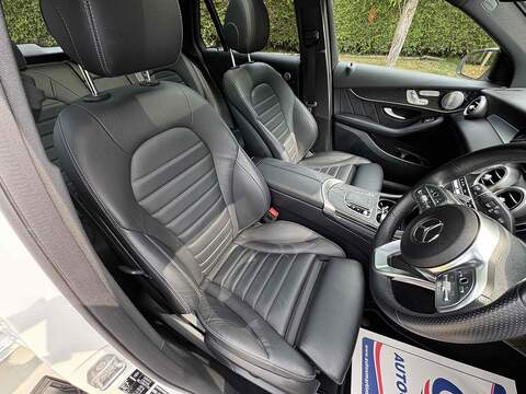 Mercedes-Benz GLC 2.0 GLC300 MHEV AMG Line (Premium Plus) SUV 5dr Petrol G-Tronic+ 4MATIC Euro 6 (s/s) (272 ps) - U10003116