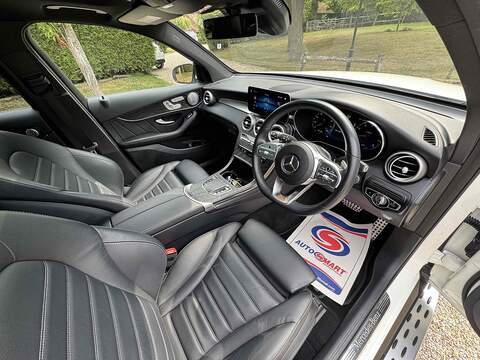 Mercedes-Benz GLC 2.0 GLC300 MHEV AMG Line (Premium Plus) SUV 5dr Petrol G-Tronic+ 4MATIC Euro 6 (s/s) (272 ps) - U10003116