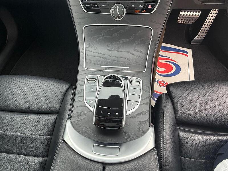 Mercedes-Benz C Class 2.1 C220d AMG Line (Premium) Coupe 2dr Diesel G-Tronic+ Euro 6 (s/s) (170 ps) - U10003124