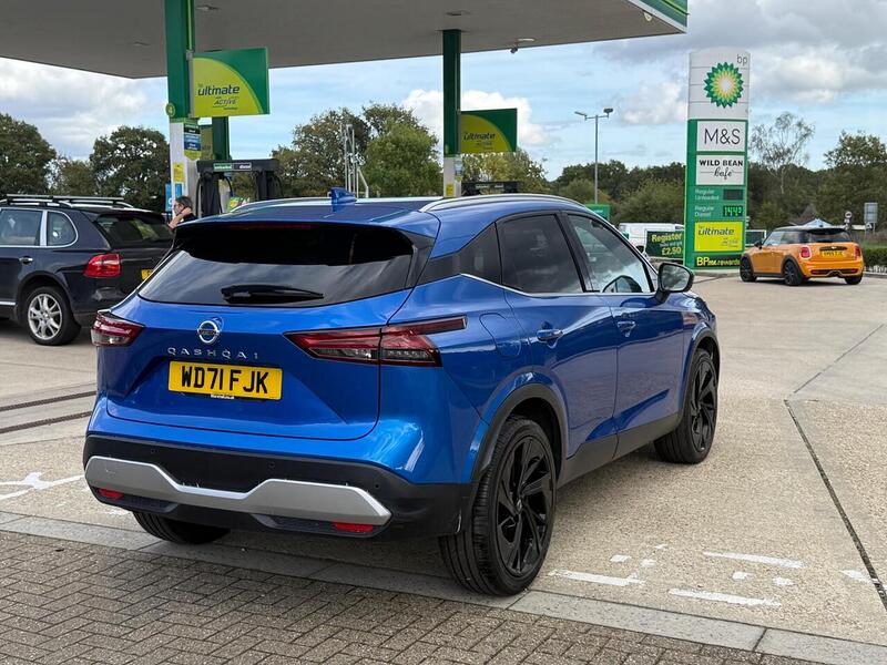 Nissan Qashqai 1.3 DIG-T MHEV Tekna+ SUV 5dr Petrol Hybrid Manual Euro 6 (s/s) (158 ps) - U10003125