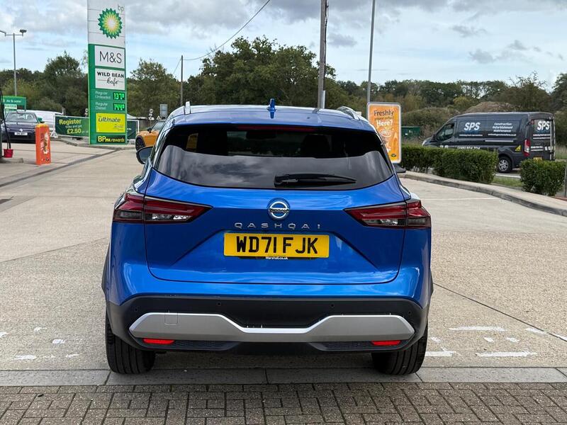 Nissan Qashqai 1.3 DIG-T MHEV Tekna+ SUV 5dr Petrol Hybrid Manual Euro 6 (s/s) (158 ps) - U10003125