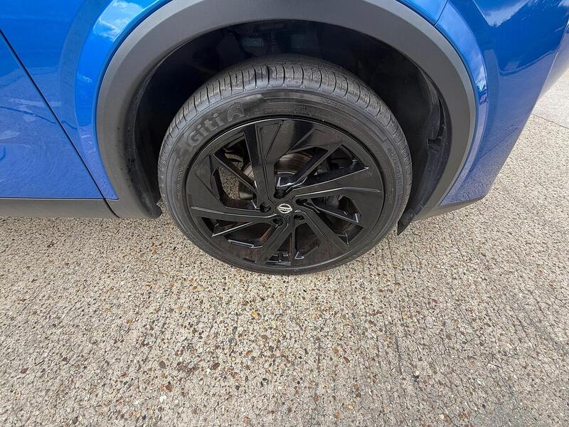 Nissan Qashqai 1.3 DIG-T MHEV Tekna+ SUV 5dr Petrol Hybrid Manual Euro 6 (s/s) (158 ps) - U10003125