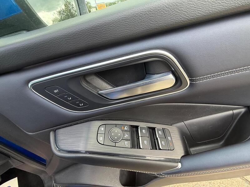 Nissan Qashqai 1.3 DIG-T MHEV Tekna+ SUV 5dr Petrol Hybrid Manual Euro 6 (s/s) (158 ps) - U10003125