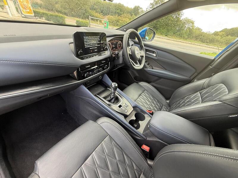 Nissan Qashqai 1.3 DIG-T MHEV Tekna+ SUV 5dr Petrol Hybrid Manual Euro 6 (s/s) (158 ps) - U10003125