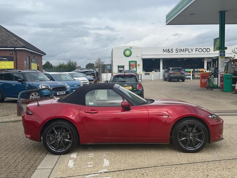 Mazda MX-5 2.0 SKYACTIV-G Sport Nav Convertible 2dr Petrol Manual Euro 6 (160 ps) - U10003127