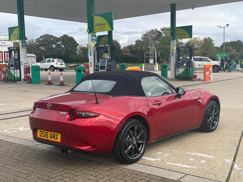 Mazda MX-5 2.0 SKYACTIV-G Sport Nav Convertible 2dr Petrol Manual Euro 6 (160 ps) - U10003127